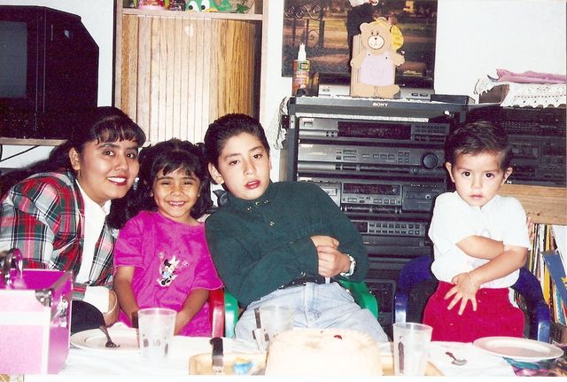 YO CON MIS TRES NIÑOS